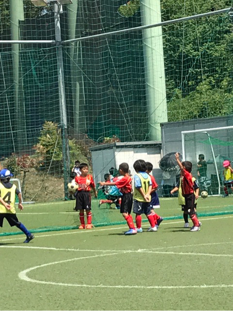 {FFD1810B-F85F-4507-AB03-0DA7997A2EA7}