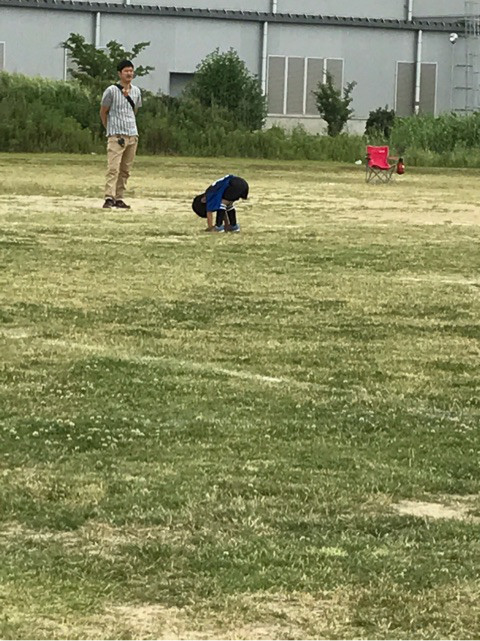 {AB04987C-F5D6-438D-A33F-968D07397EF8}